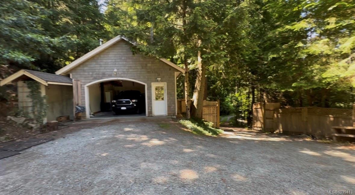 165 Ontario Pl, Salt Spring, BC