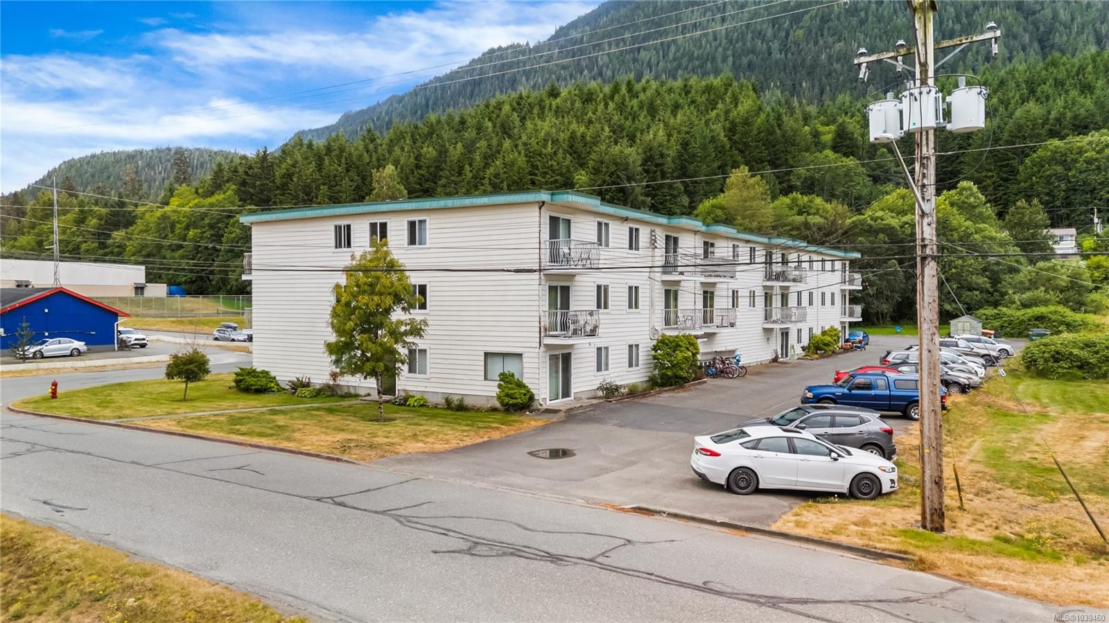 #304-611 Macmillan Dr, Sayward, BC