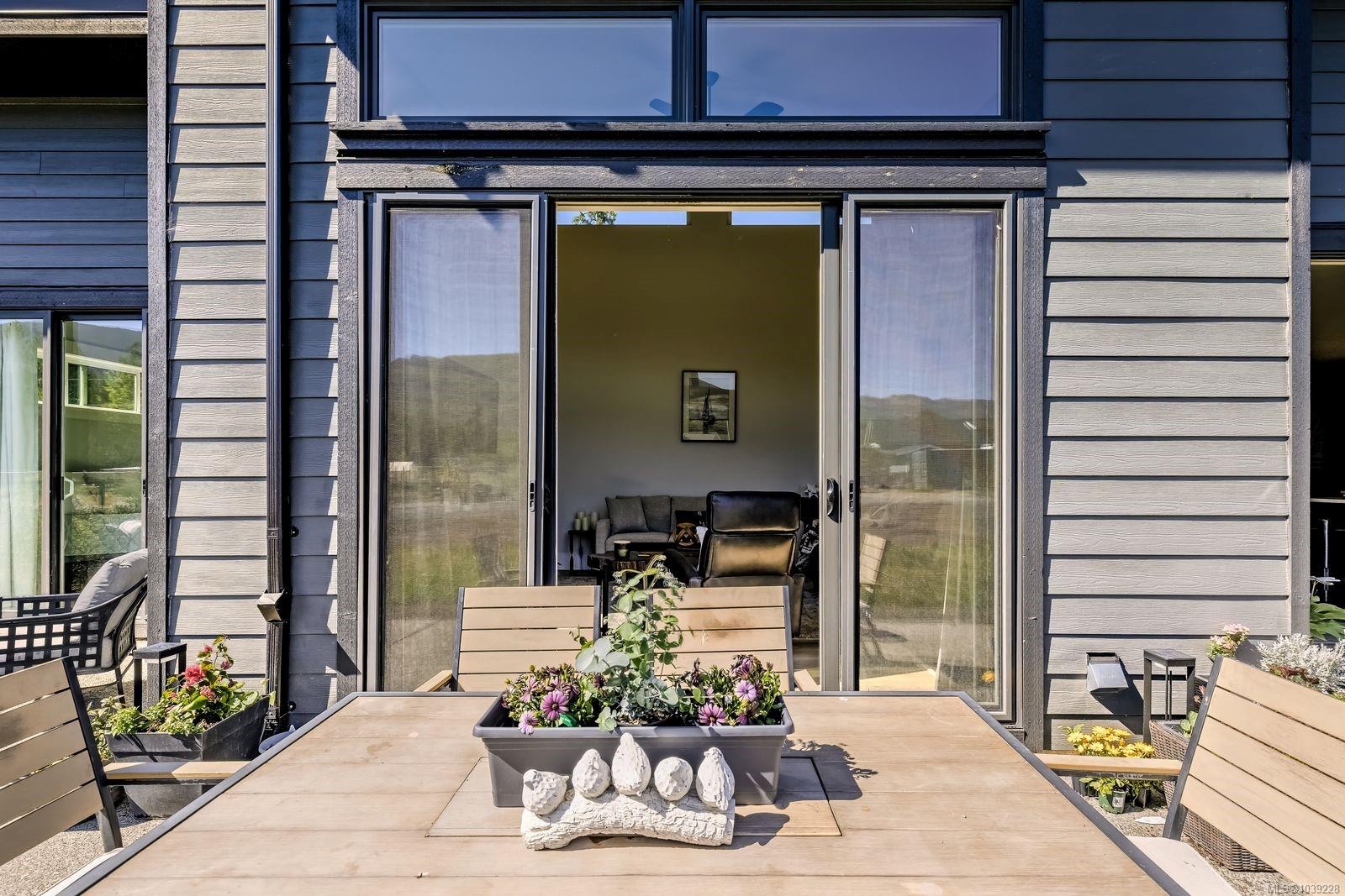 3770 Tralee Rd, Whiskey Creek, BC