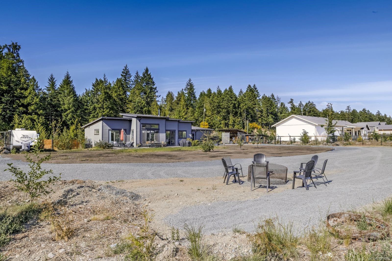 3770 Tralee Rd, Whiskey Creek, BC