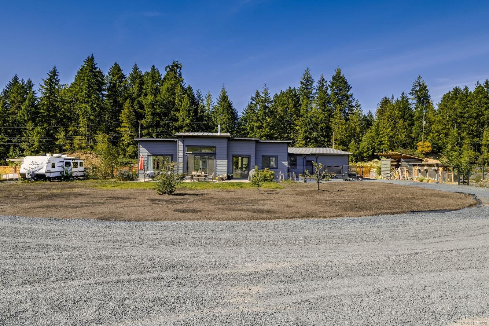 3770 Tralee Rd, Whiskey Creek, BC