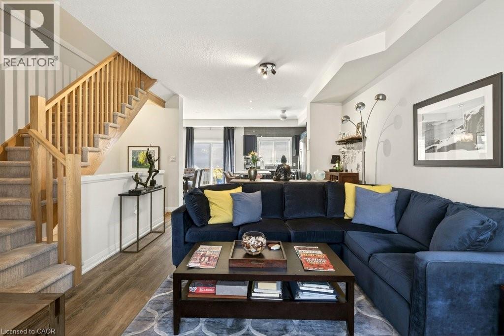 54 Aquarius Crescent, Hamilton, ON