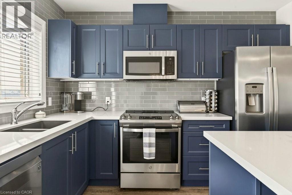 54 Aquarius Crescent, Hamilton, ON