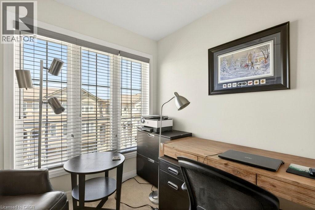 54 Aquarius Crescent, Hamilton, ON