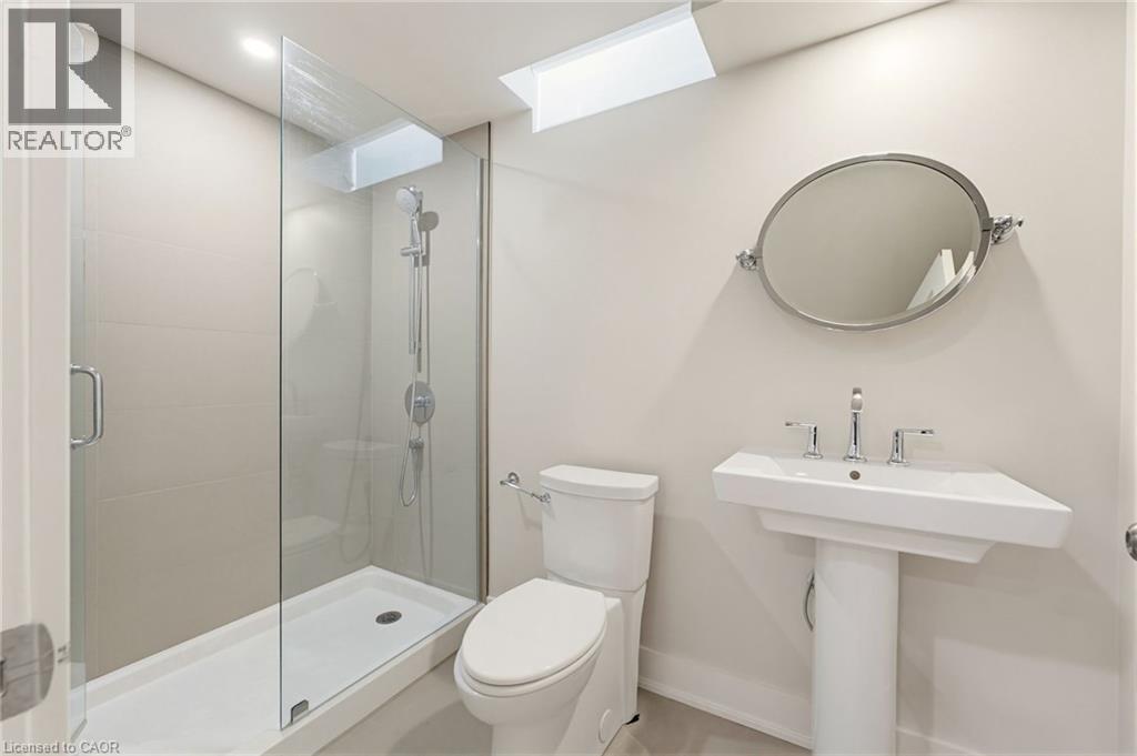81 Valridge Drive Unit# 13, Ancaster, ON