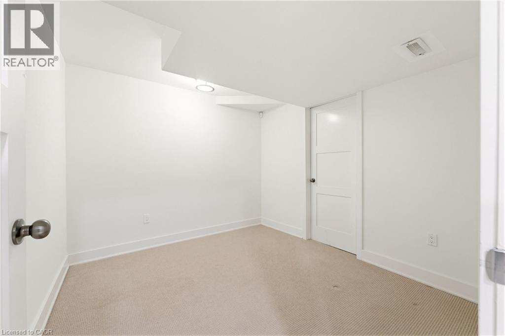 81 Valridge Drive Unit# 13, Ancaster, ON