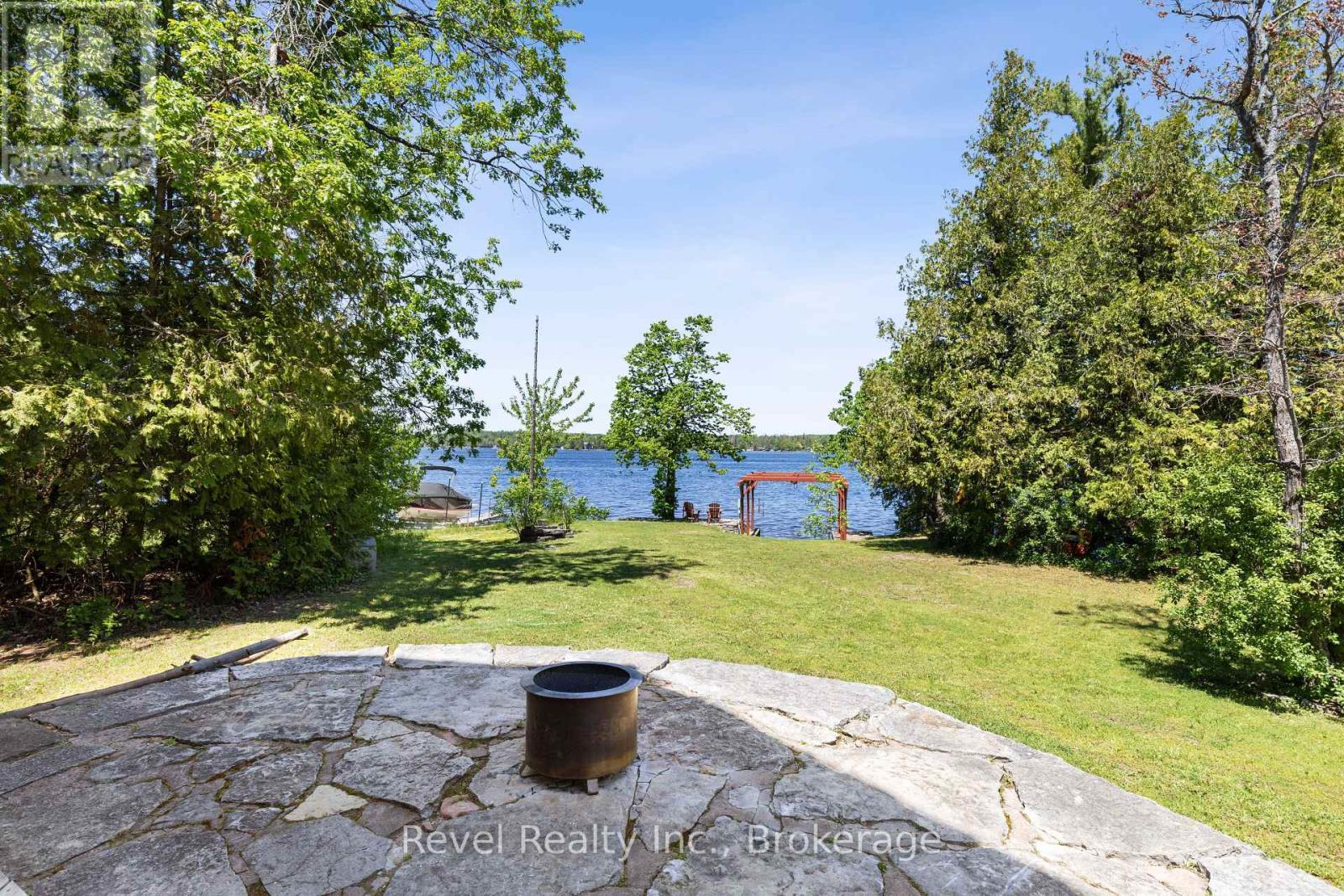 Lake Life - 75 Meachin Drive, Kawartha Lakes (Verulam), ON