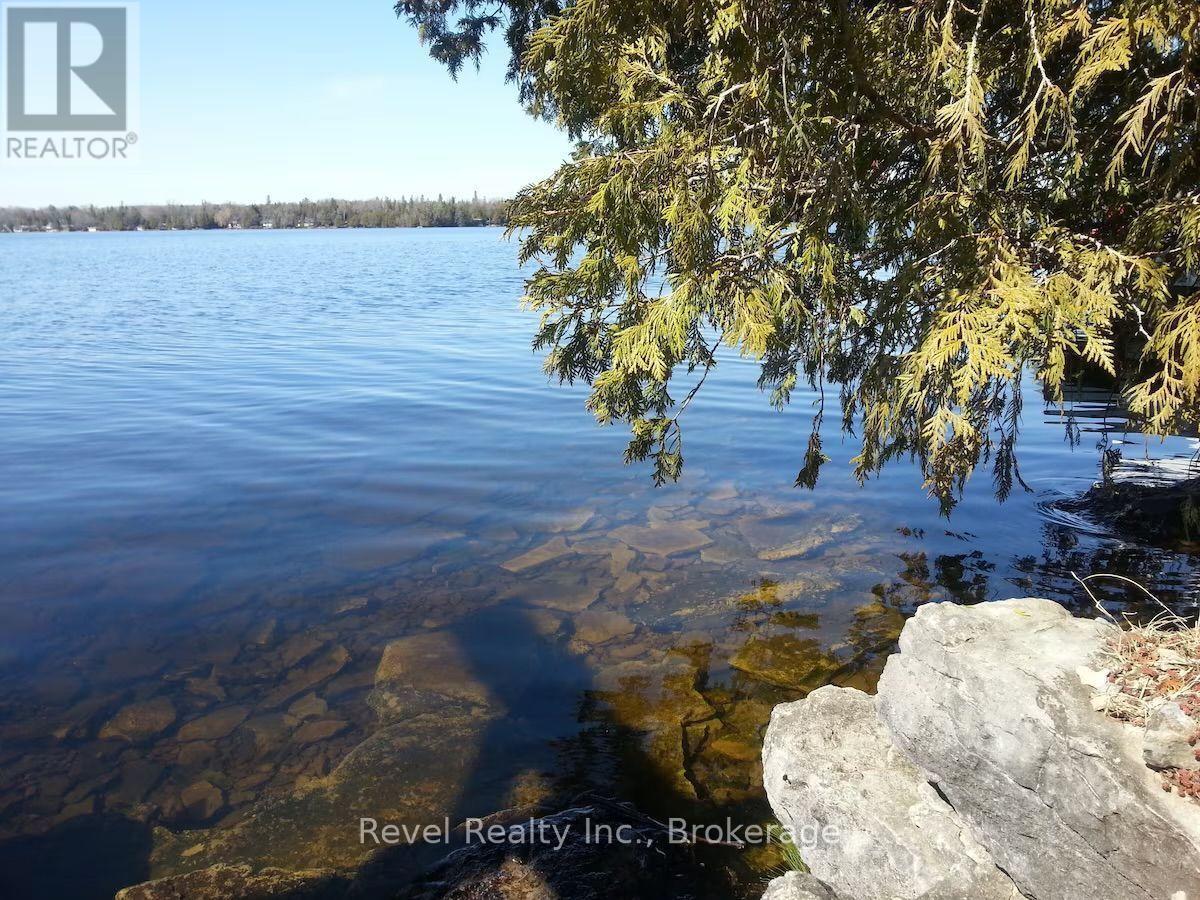 75 Meachin Drive, Kawartha Lakes (Verulam), ON