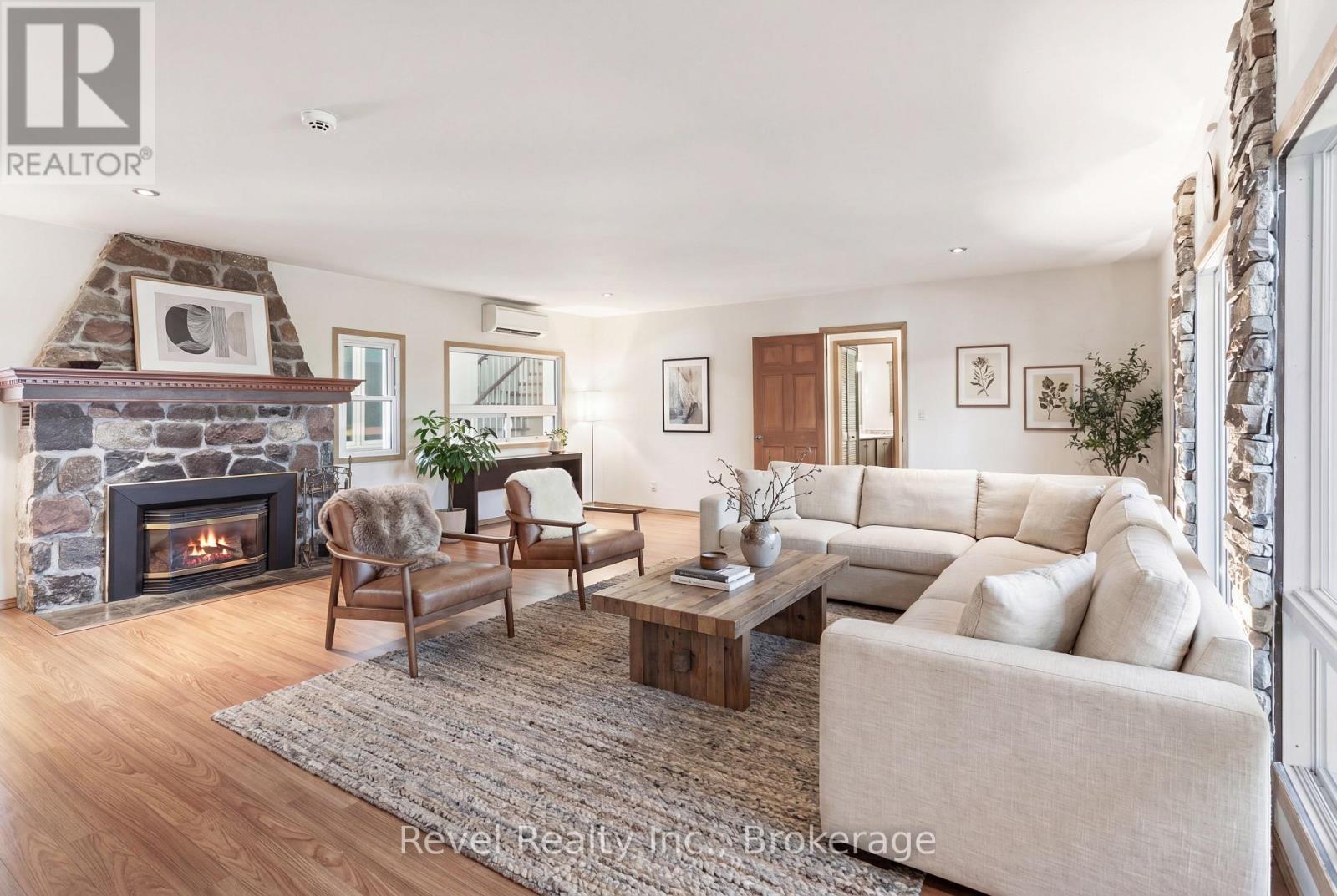 Main Floor Living Room - 75 Meachin Drive, Kawartha Lakes (Verulam), ON