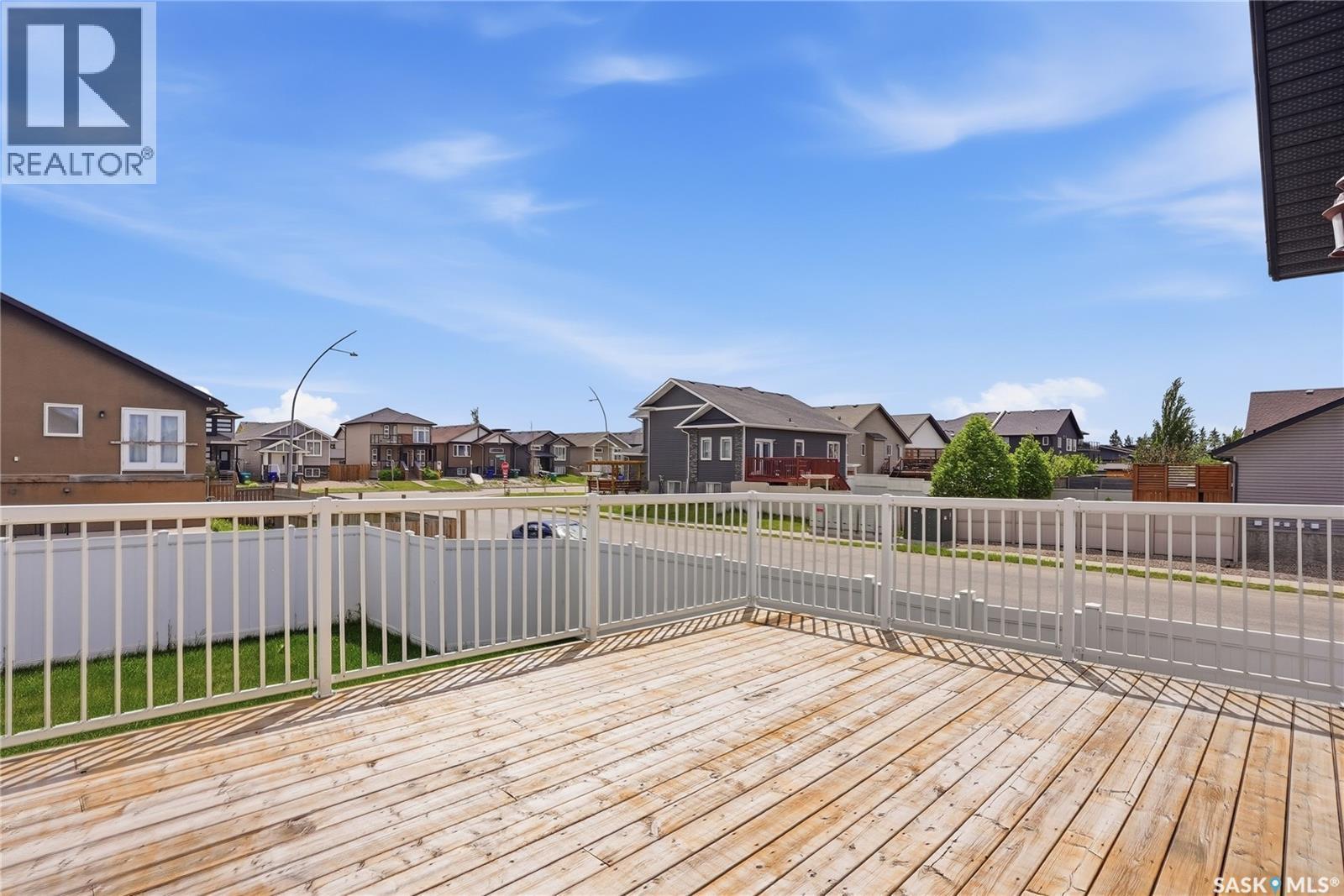 327 Roy Crescent, Saskatoon, SK