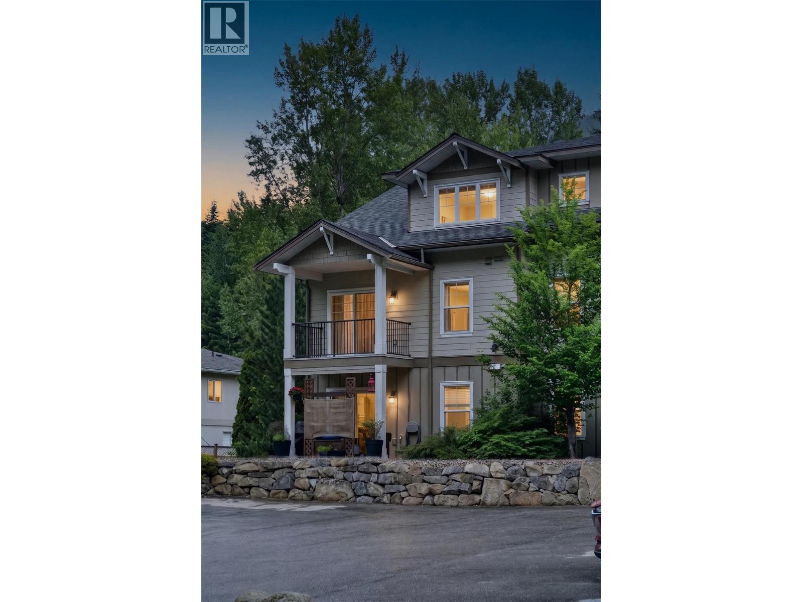 2001 Perrier Road Unit# 102, Nelson, BC