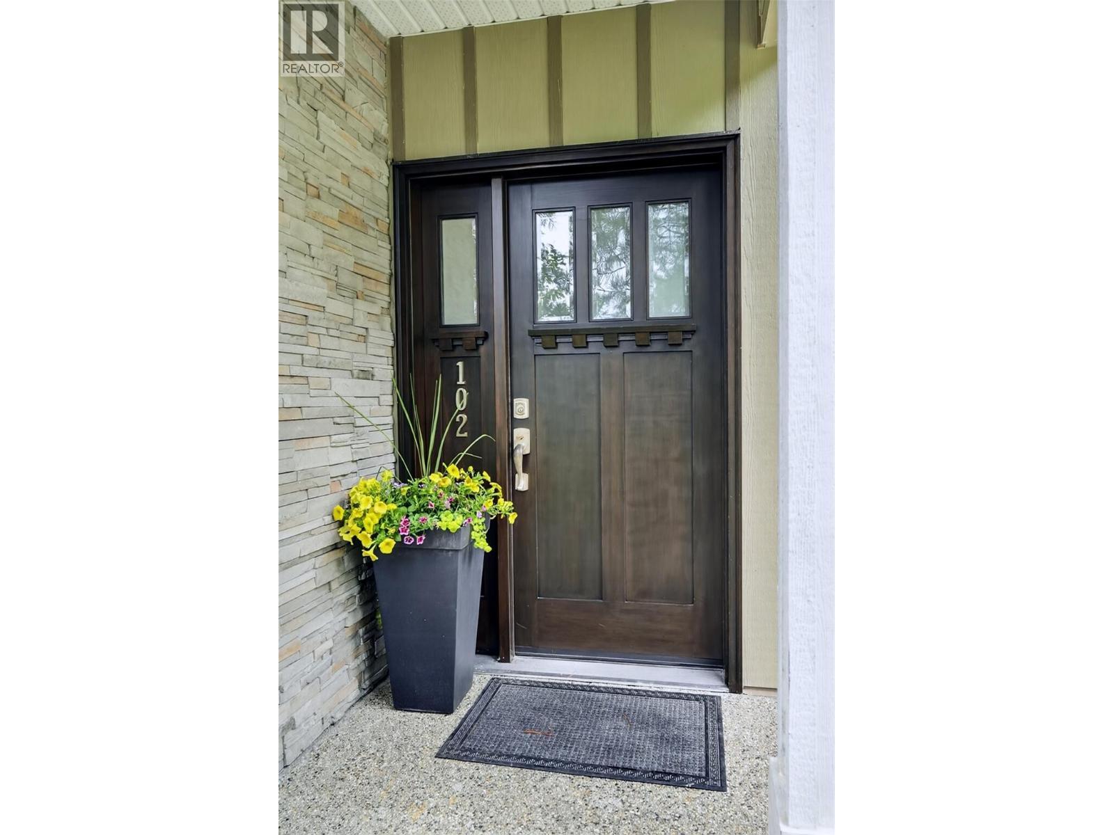 2001 Perrier Road Unit# 102, Nelson, BC
