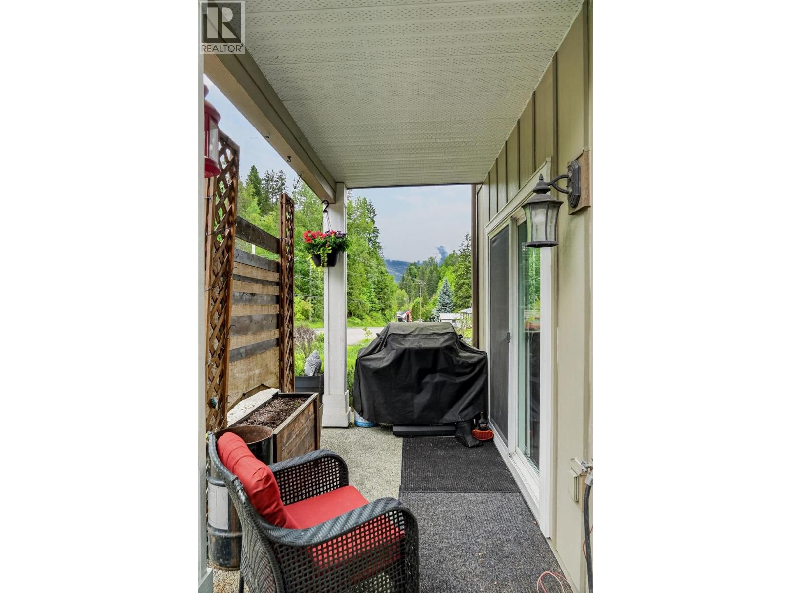 2001 Perrier Road Unit# 102, Nelson, BC