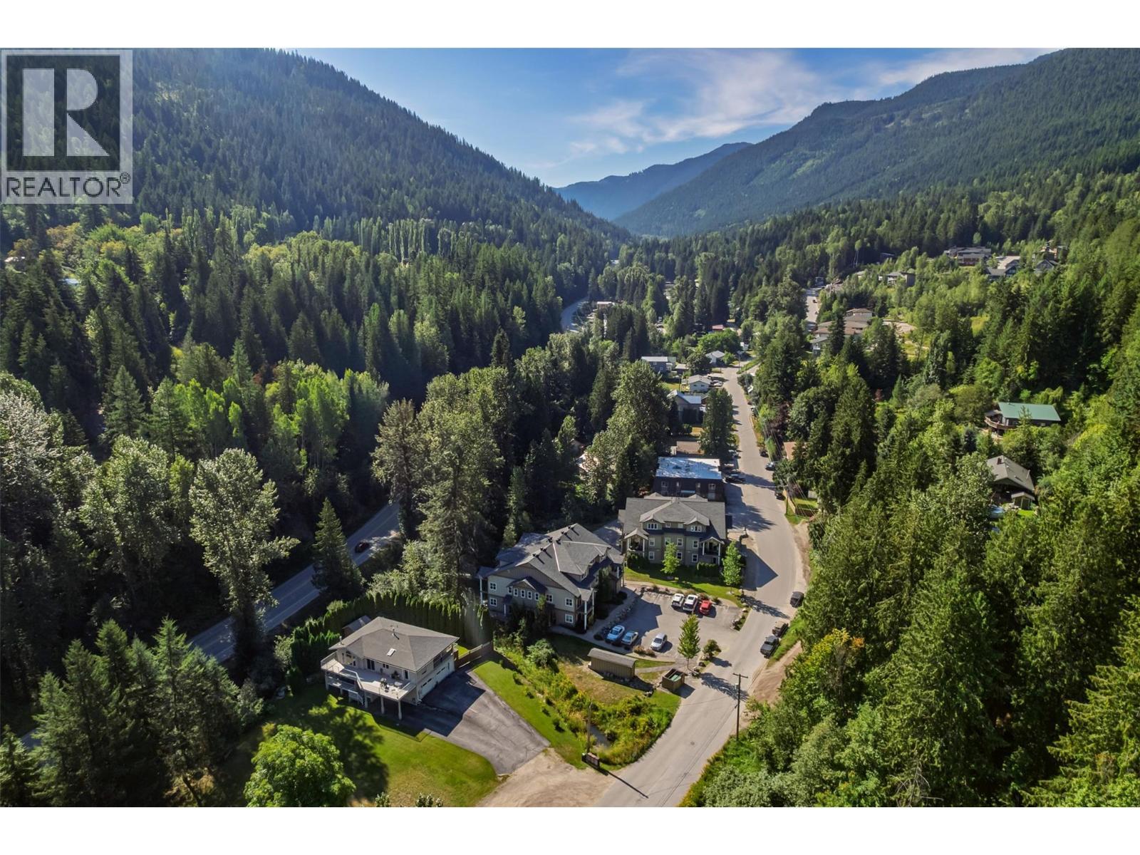 2001 Perrier Road Unit# 102, Nelson, BC