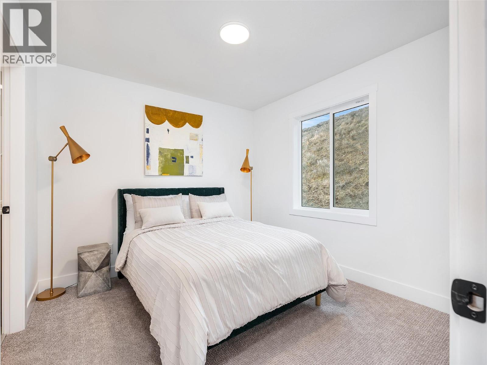 Photos of The Ledge showhome of the same layout - 7735 Okanagan Hills Boulevard Unit# 63 Lot# 2, Vernon, BC