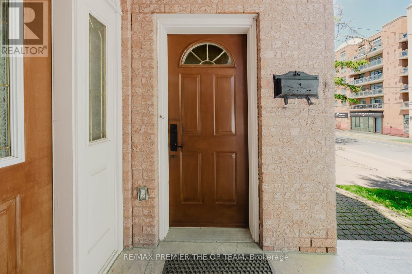 7930 Kipling Avenue, Vaughan, ON