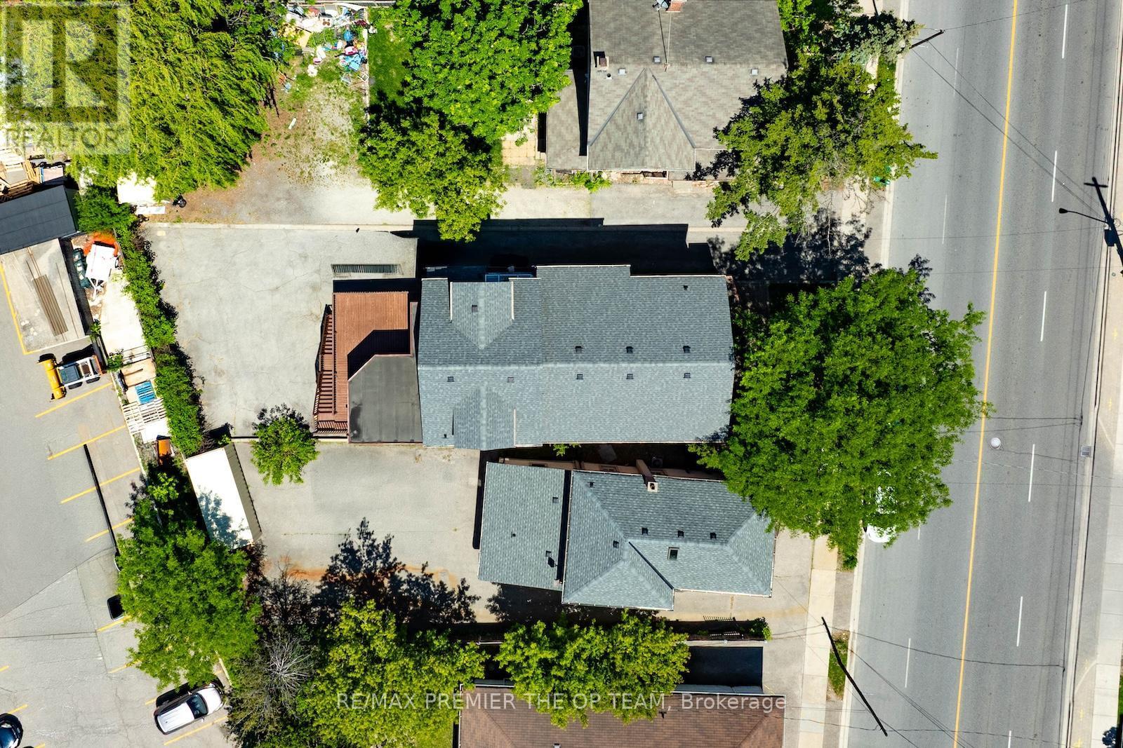 7930 Kipling Avenue, Vaughan, ON