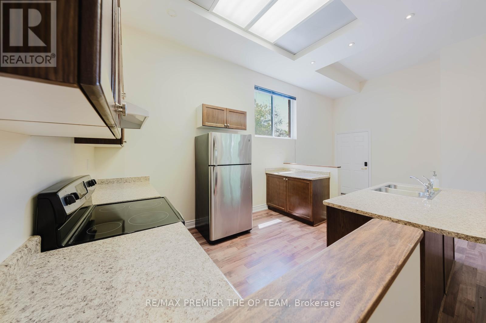 7930 Kipling Avenue, Vaughan, ON