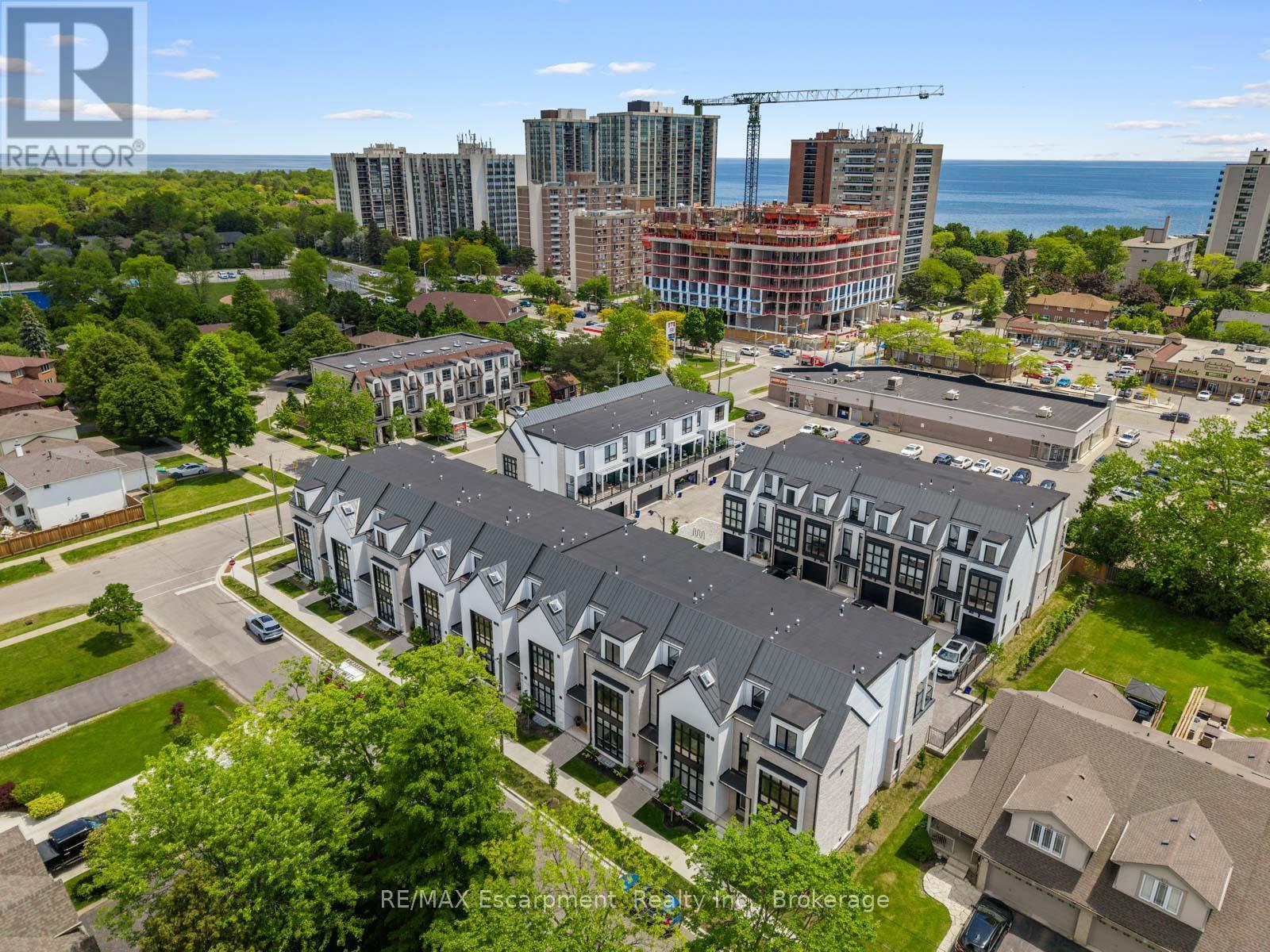 2280 Sovereign Street, Oakville (Br Bronte), ON