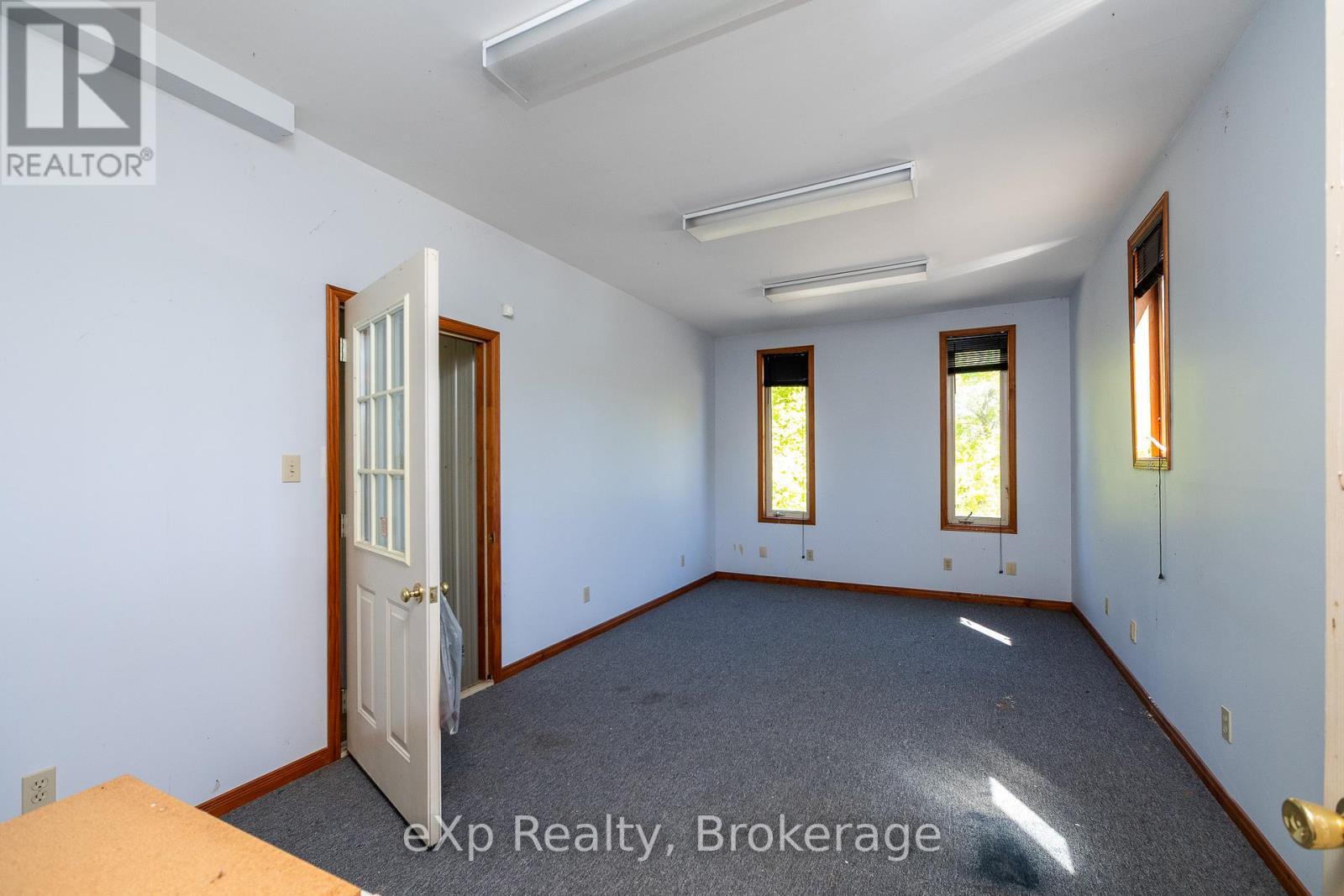 117 East Road, Northern Bruce Peninsula, ON