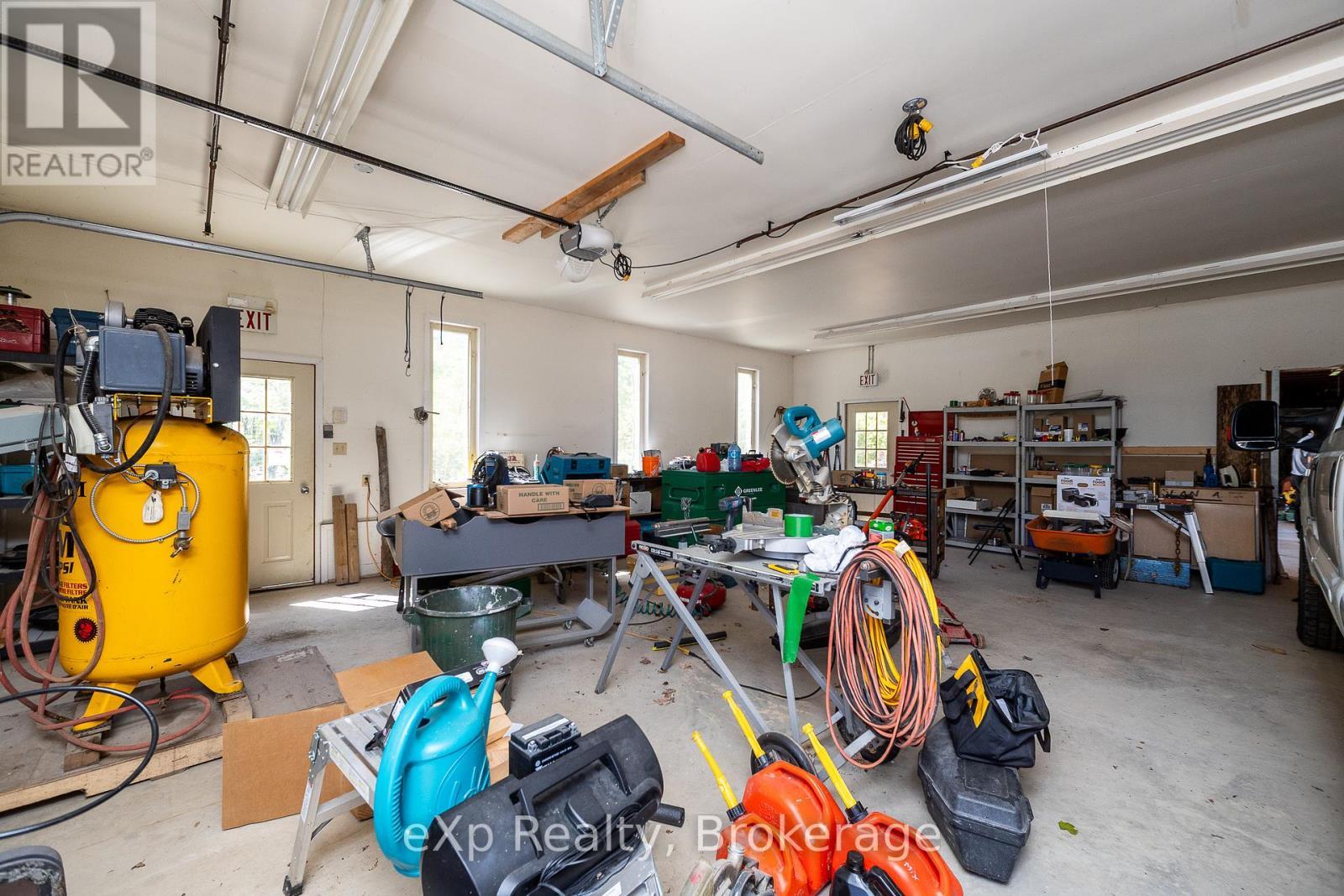 117 East Road, Northern Bruce Peninsula, ON