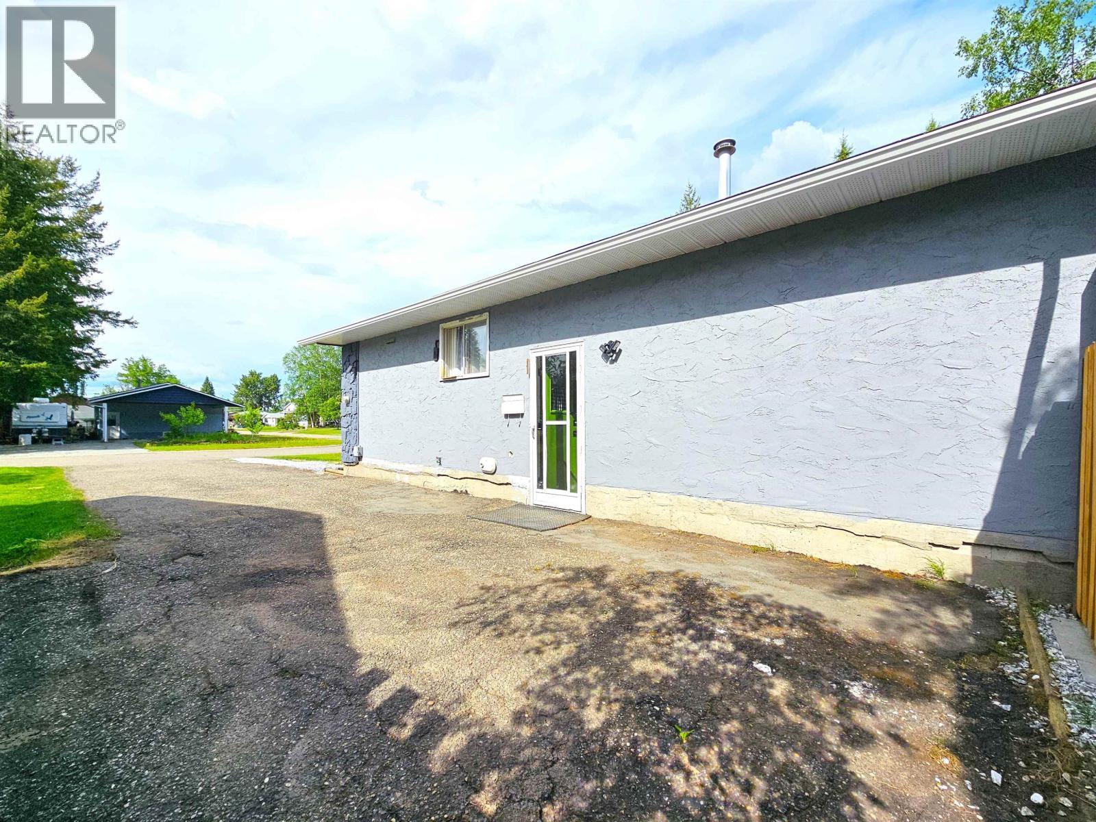 7788 Newton Crescent, Prince George, BC