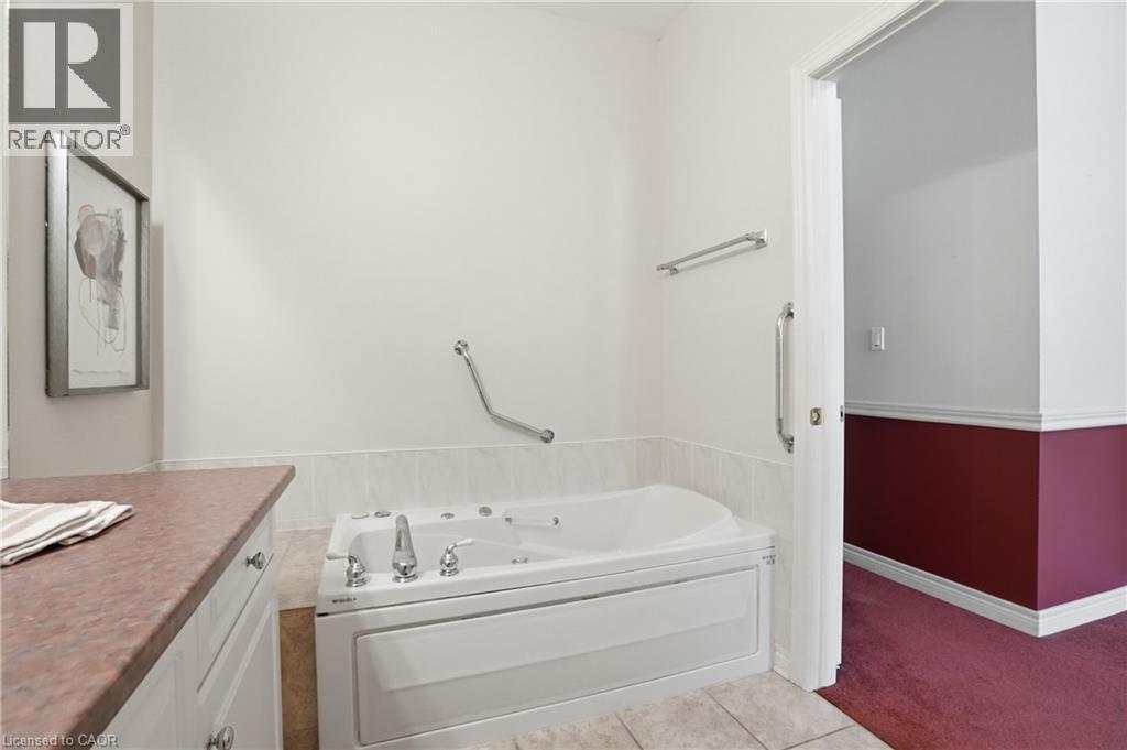 58 Glendale Avenue Unit# 12, St. Catharines, ON