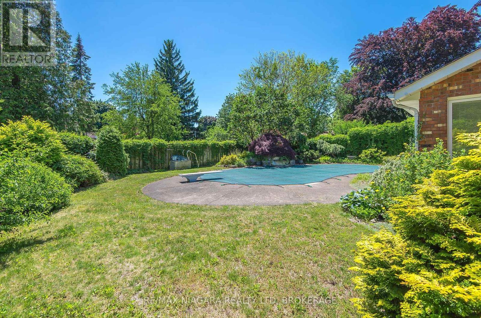 6254 Gore Street, Niagara Falls (Stamford), ON