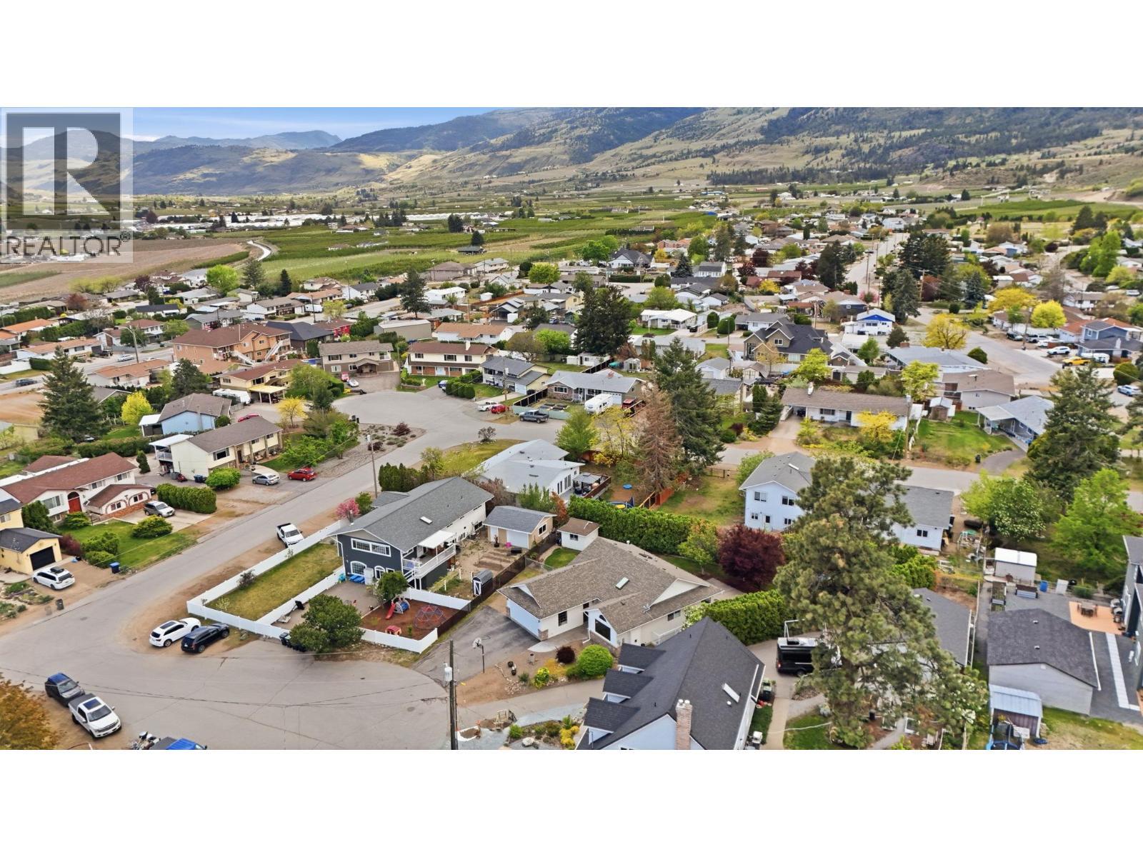 5978 Ness Court, Oliver, BC