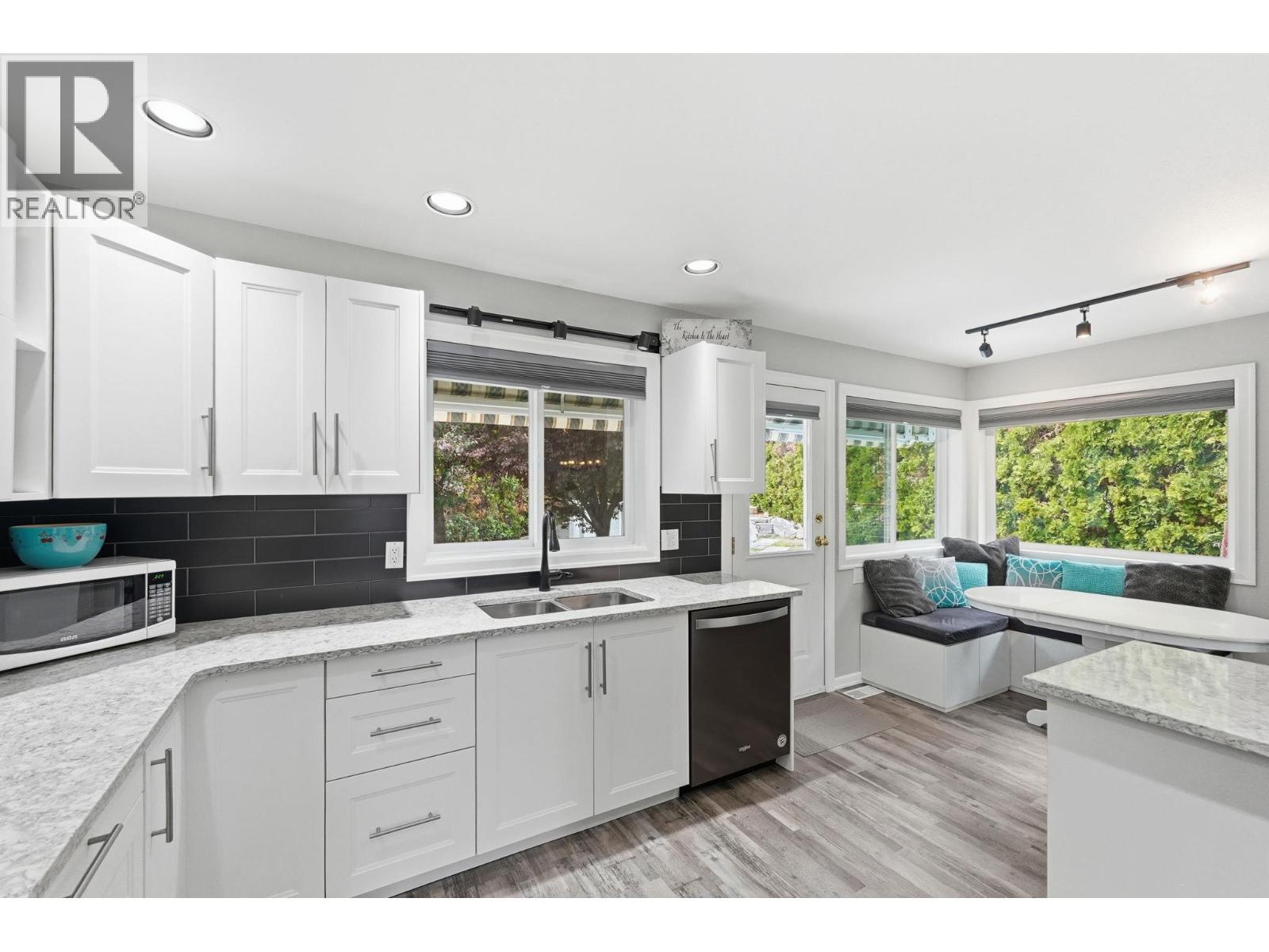 5978 Ness Court, Oliver, BC