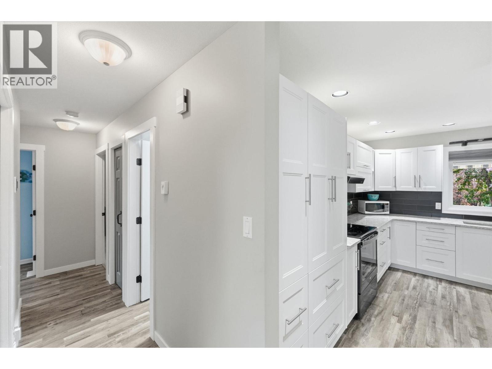 5978 Ness Court, Oliver, BC