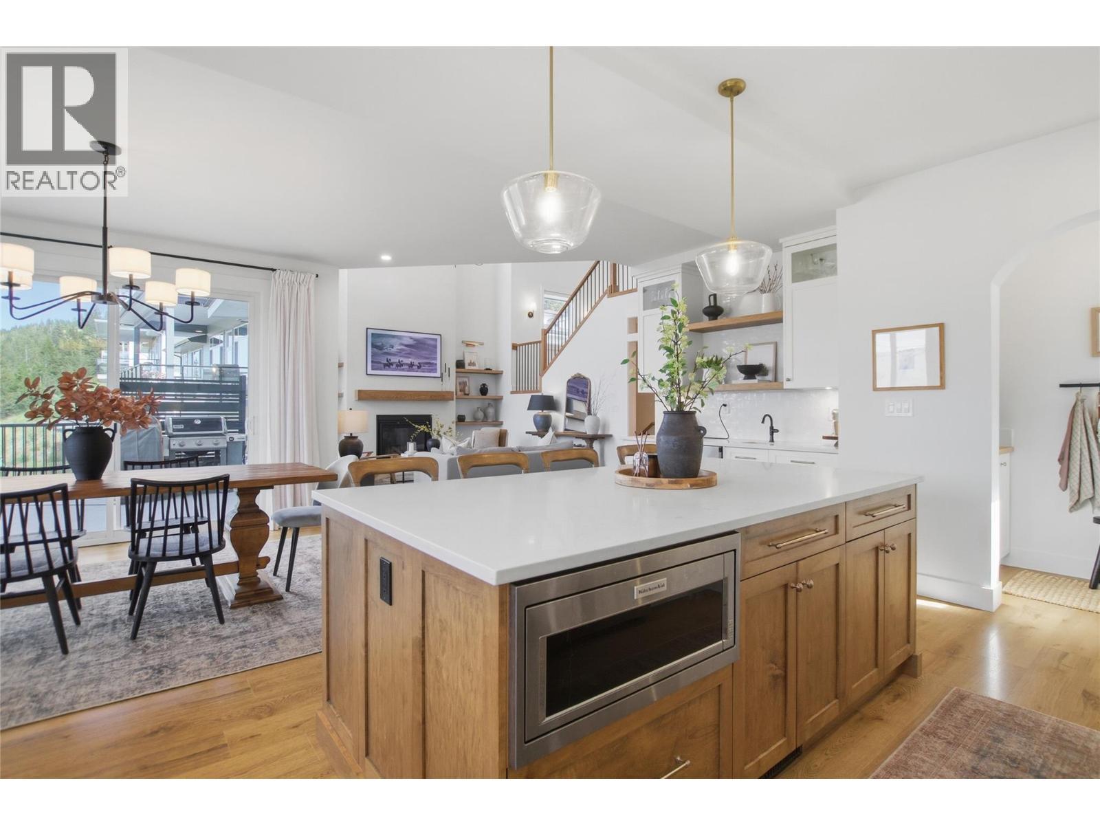 1688 Balsam Place, Kamloops, BC