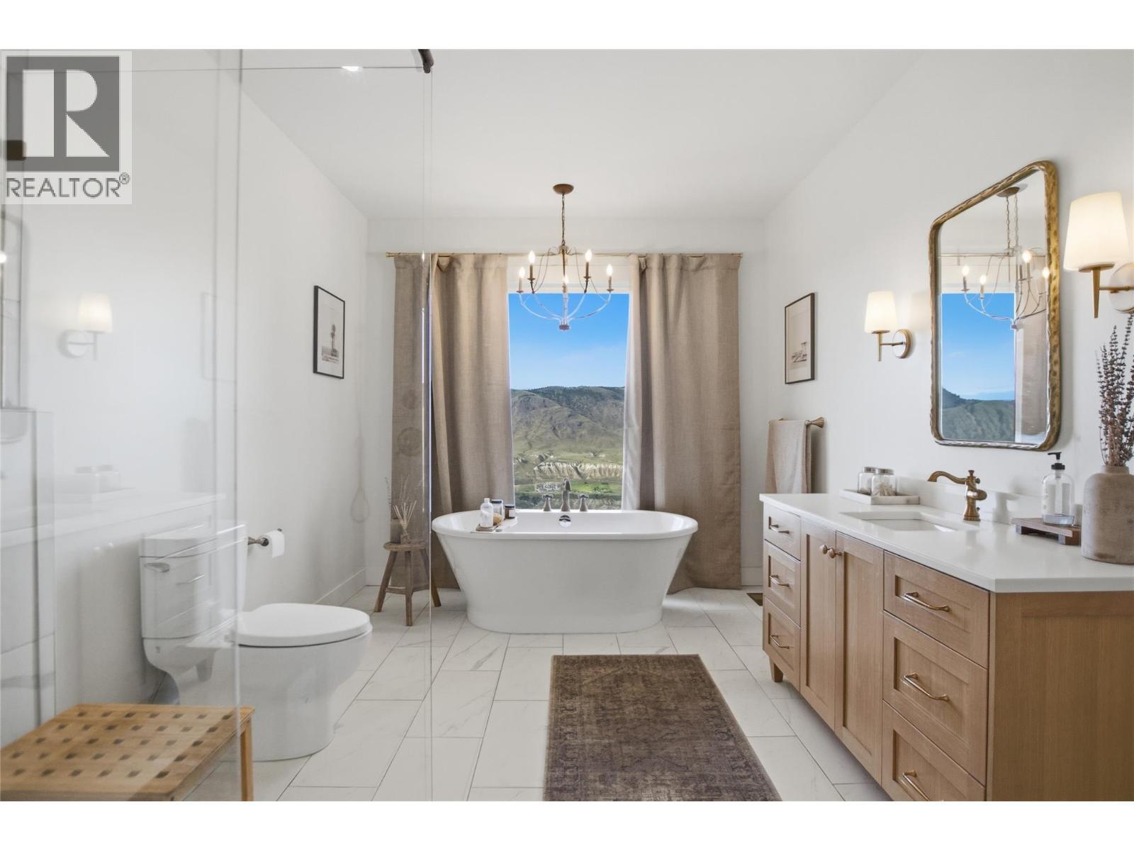 1688 Balsam Place, Kamloops, BC