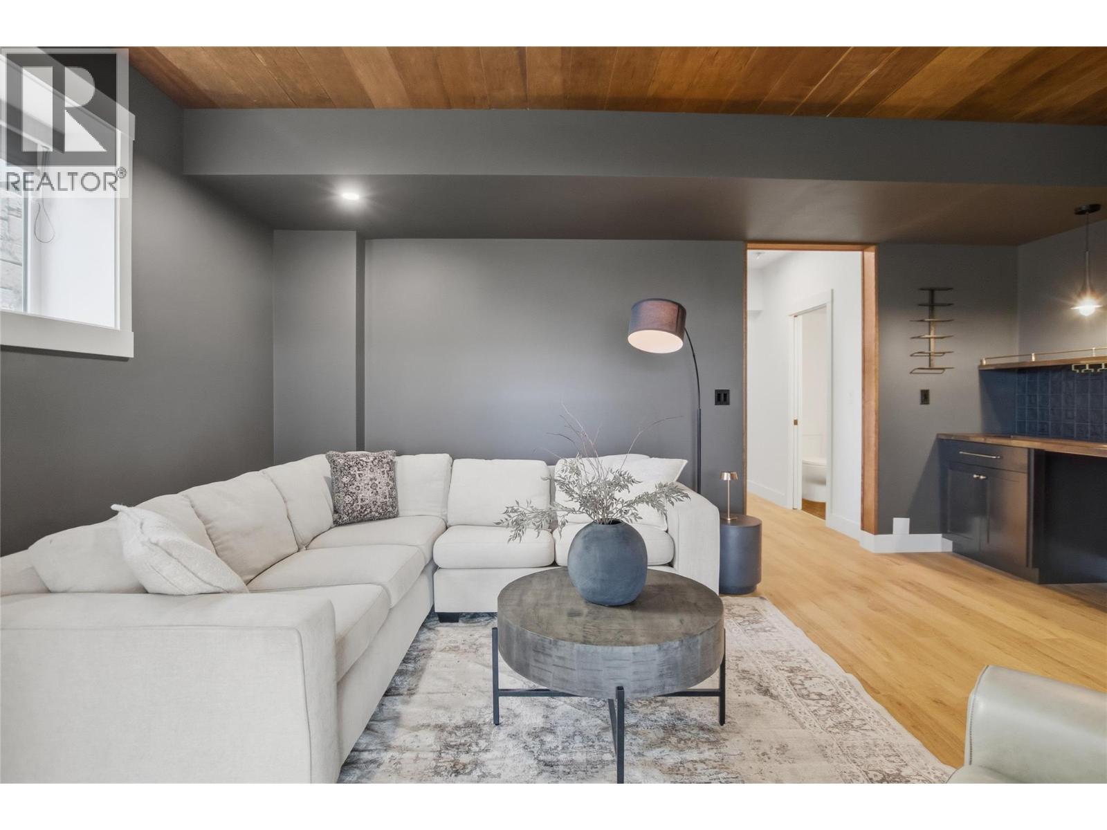 1688 Balsam Place, Kamloops, BC