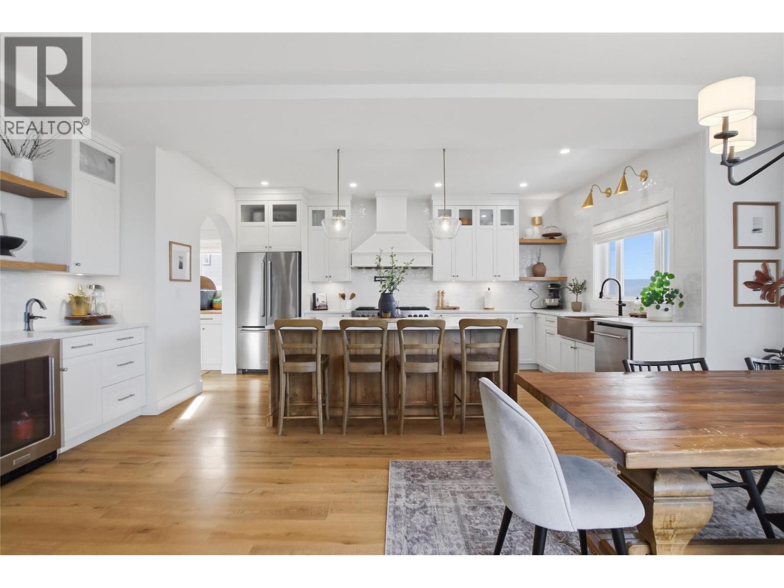 1688 Balsam Place, Kamloops, BC