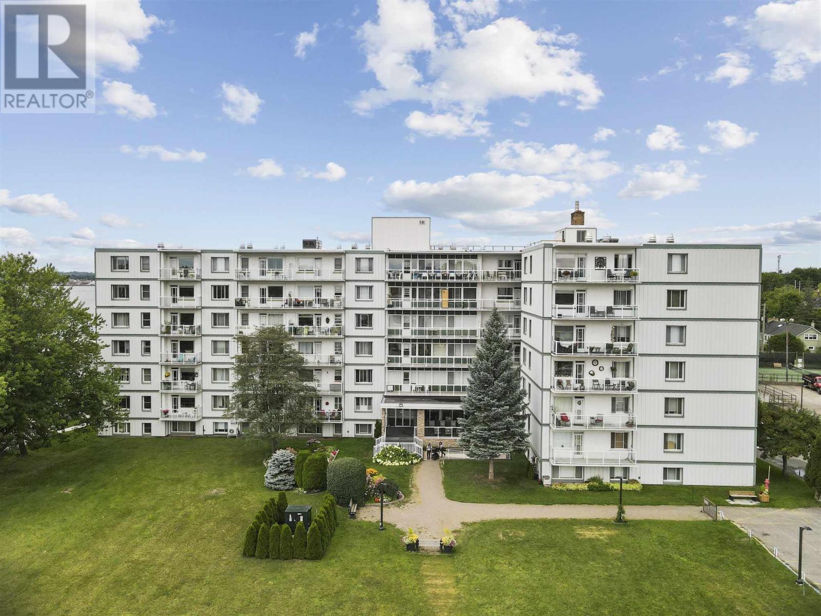 99 Pine St # 504, Sault Ste. Marie, ON