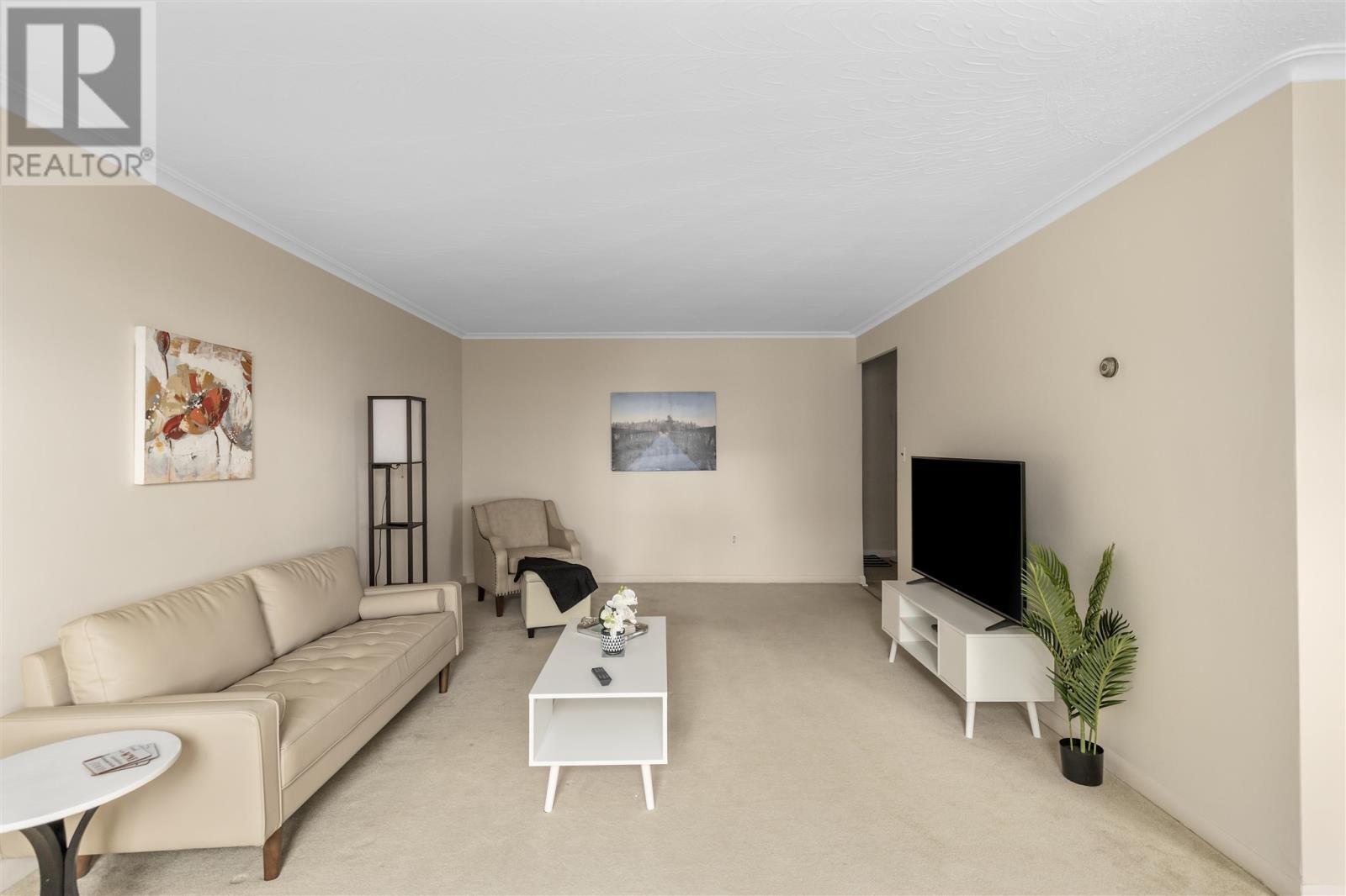 99 Pine St # 504, Sault Ste. Marie, ON
