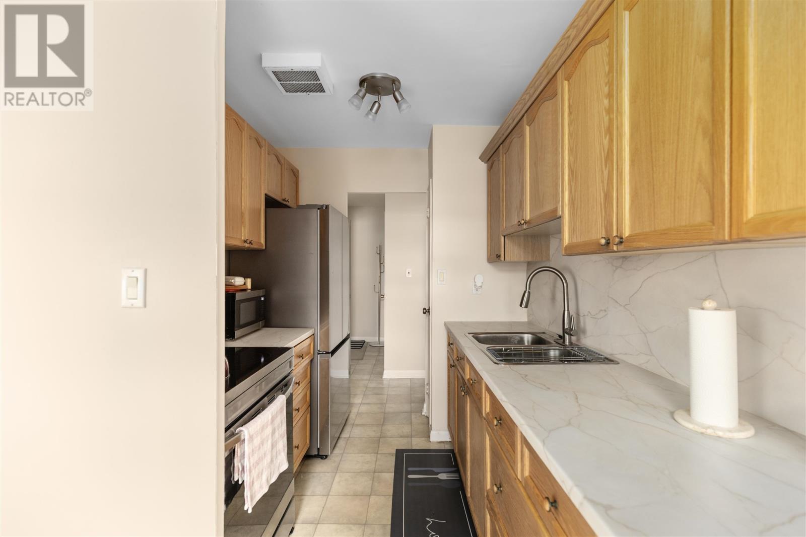 99 Pine St # 504, Sault Ste. Marie, ON