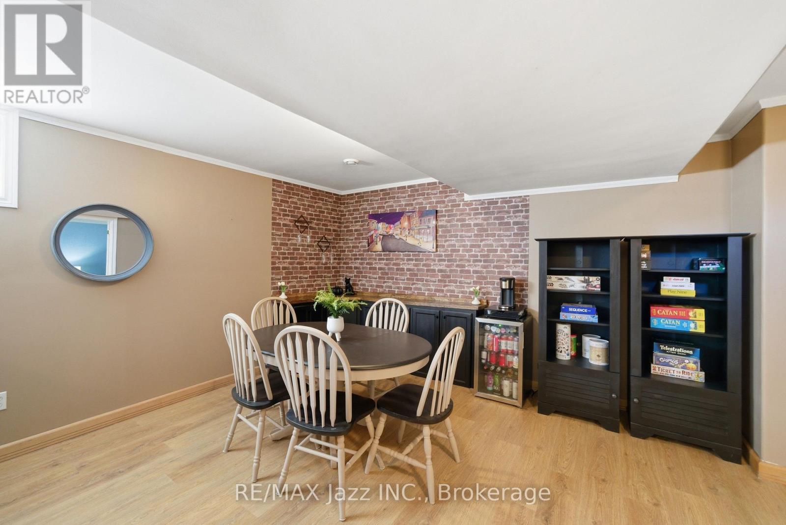 1 Cooper Court, Brighton, ON
