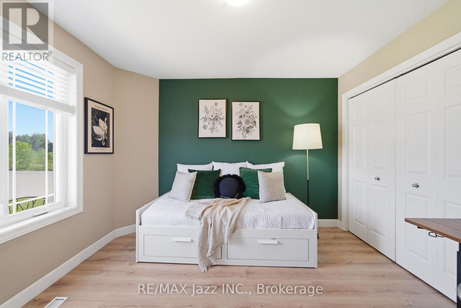 1 Cooper Court, Brighton, ON