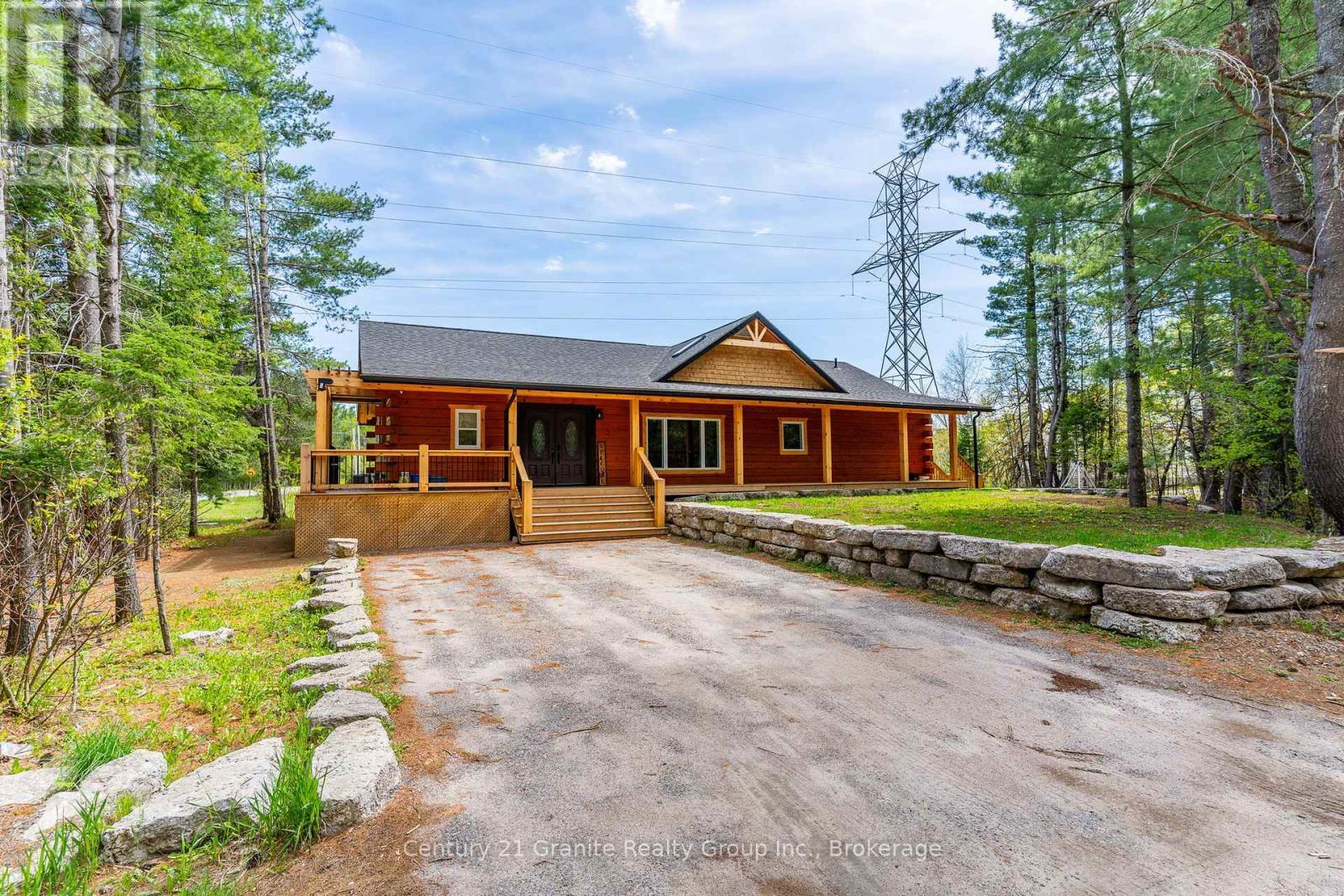Stunning 2024 Hand Cut Log Home - 1007 Winding Creek Road, Minden Hills (Anson), ON