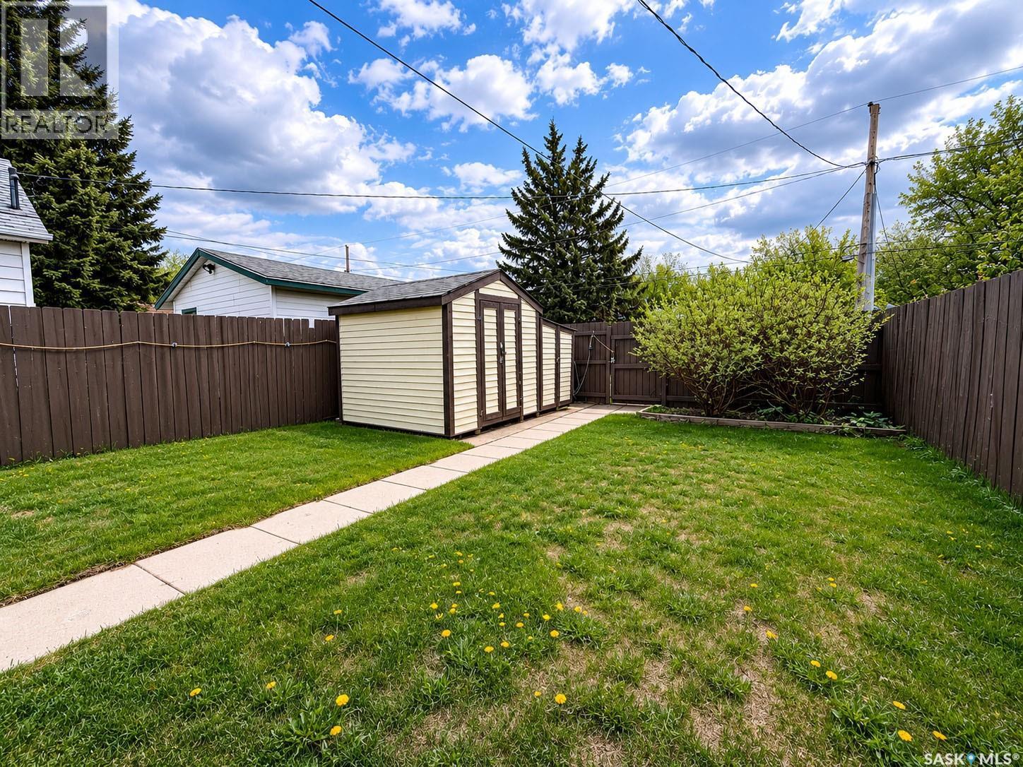 415 8Th Street E, Prince Albert, SK