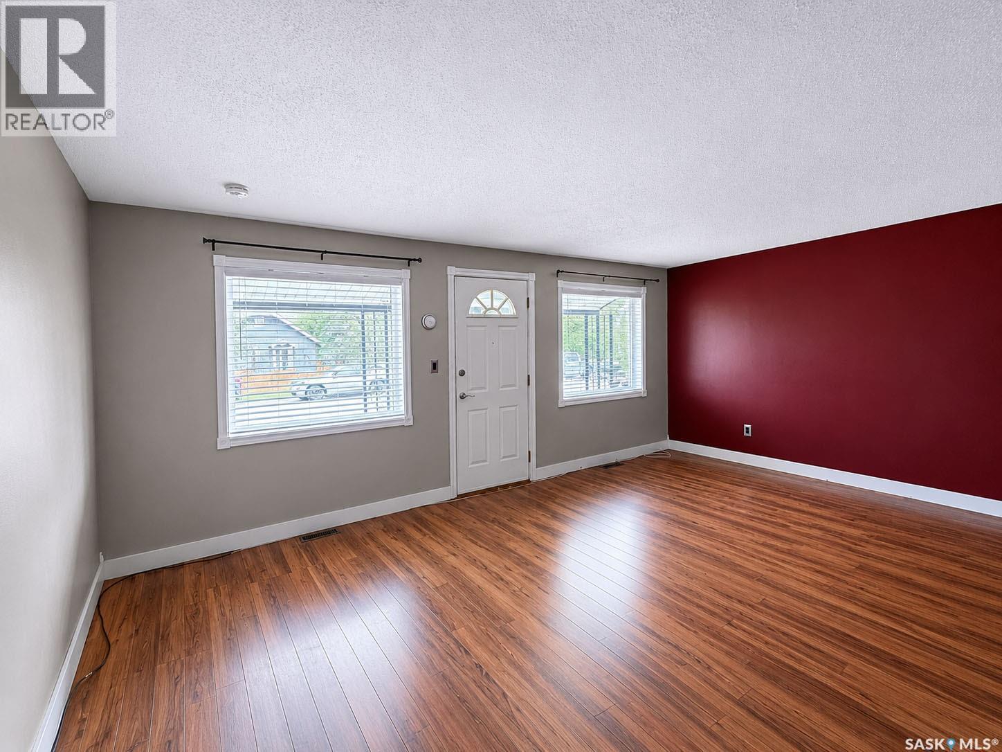 415 8Th Street E, Prince Albert, SK