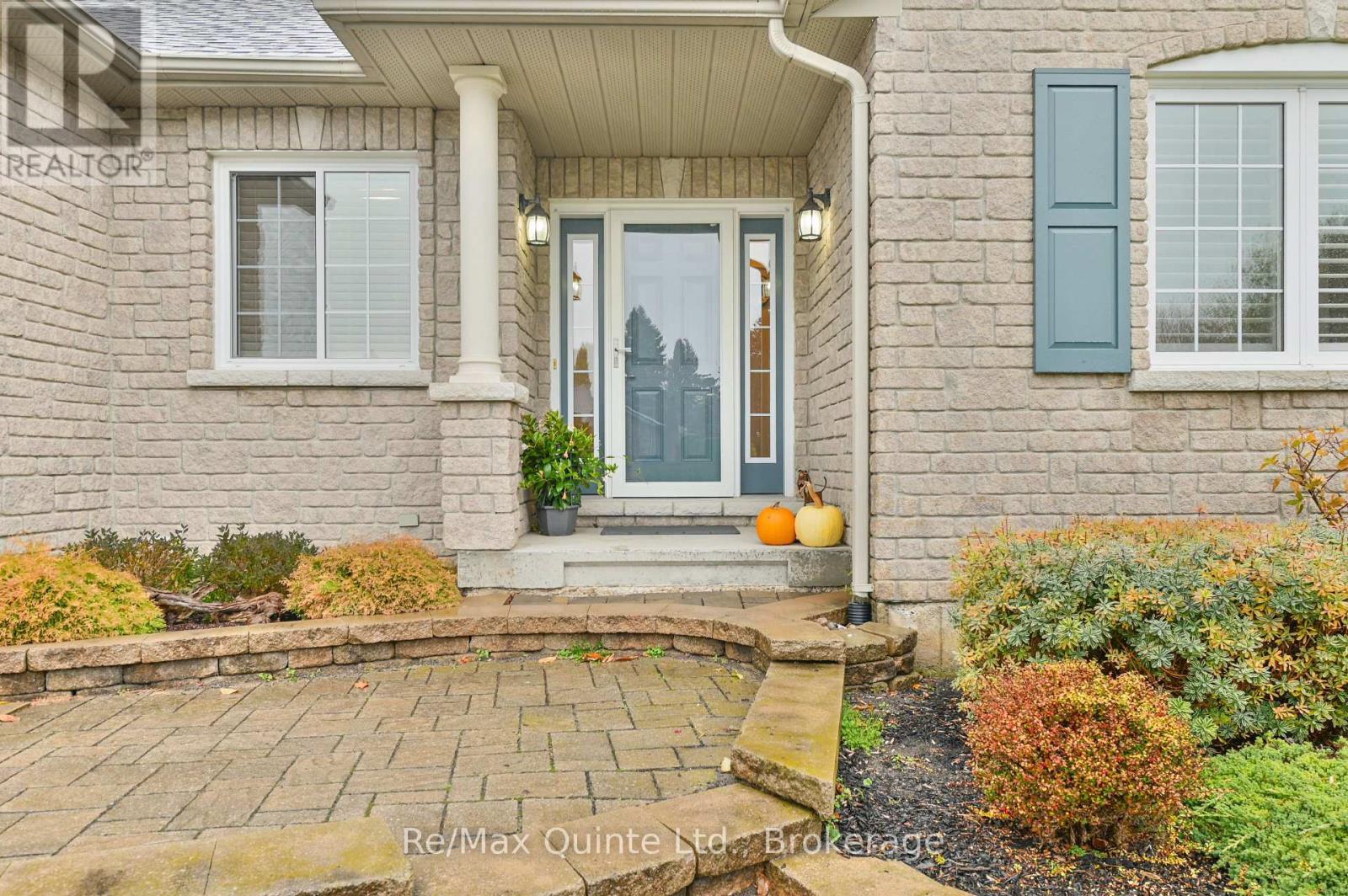5 Hickory Court, Brighton, ON