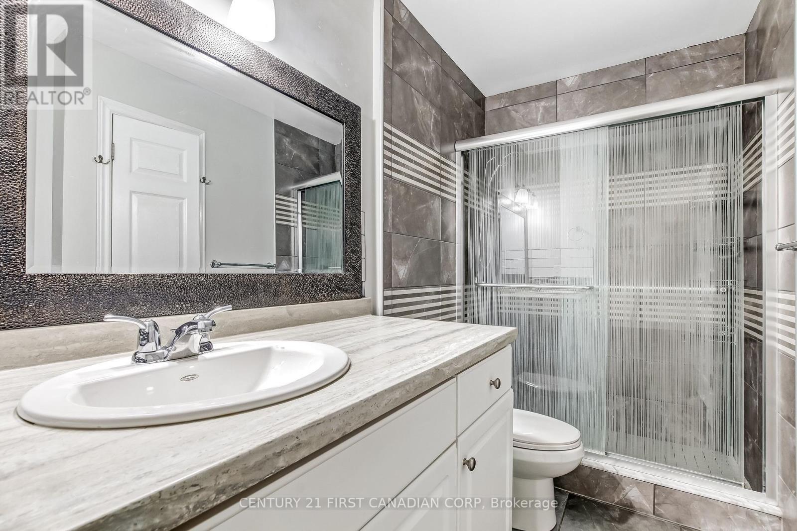 6 - 140 Conway Drive, London South (South X), ON