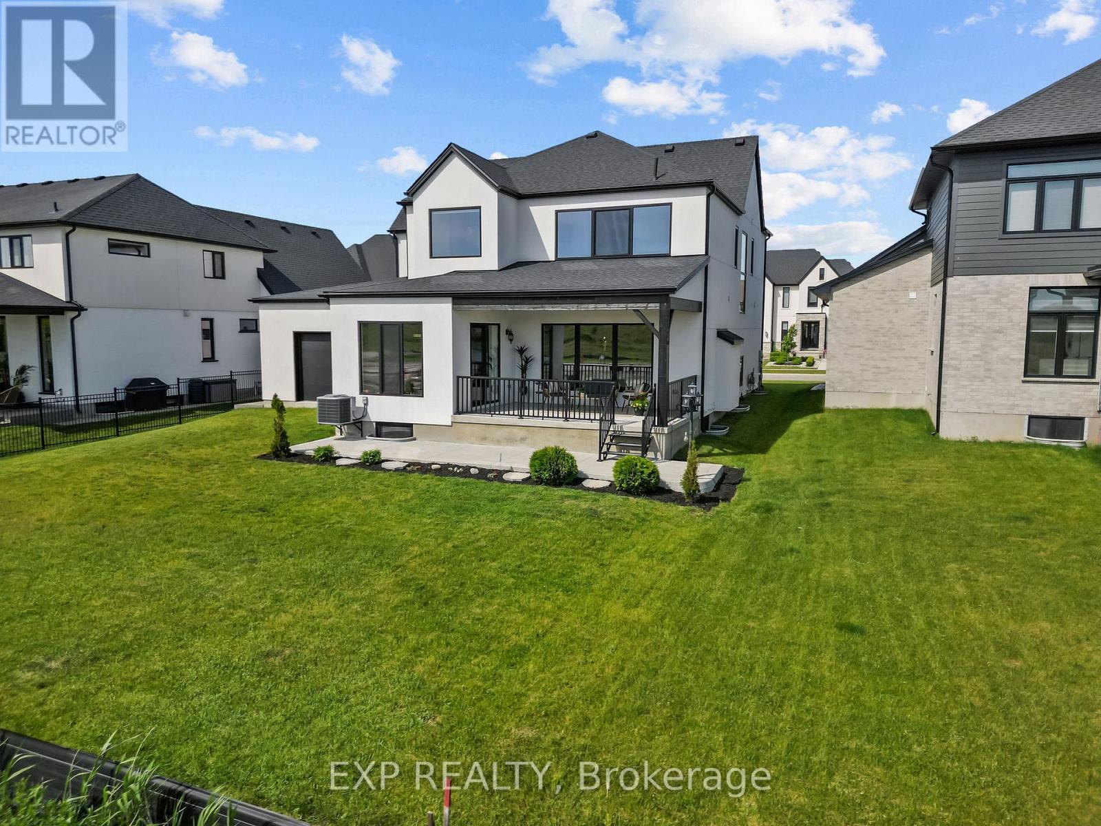 113 Edgewater Boulevard, Middlesex Centre, ON