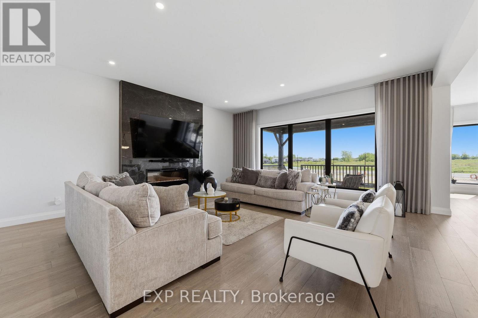 113 Edgewater Boulevard, Middlesex Centre, ON