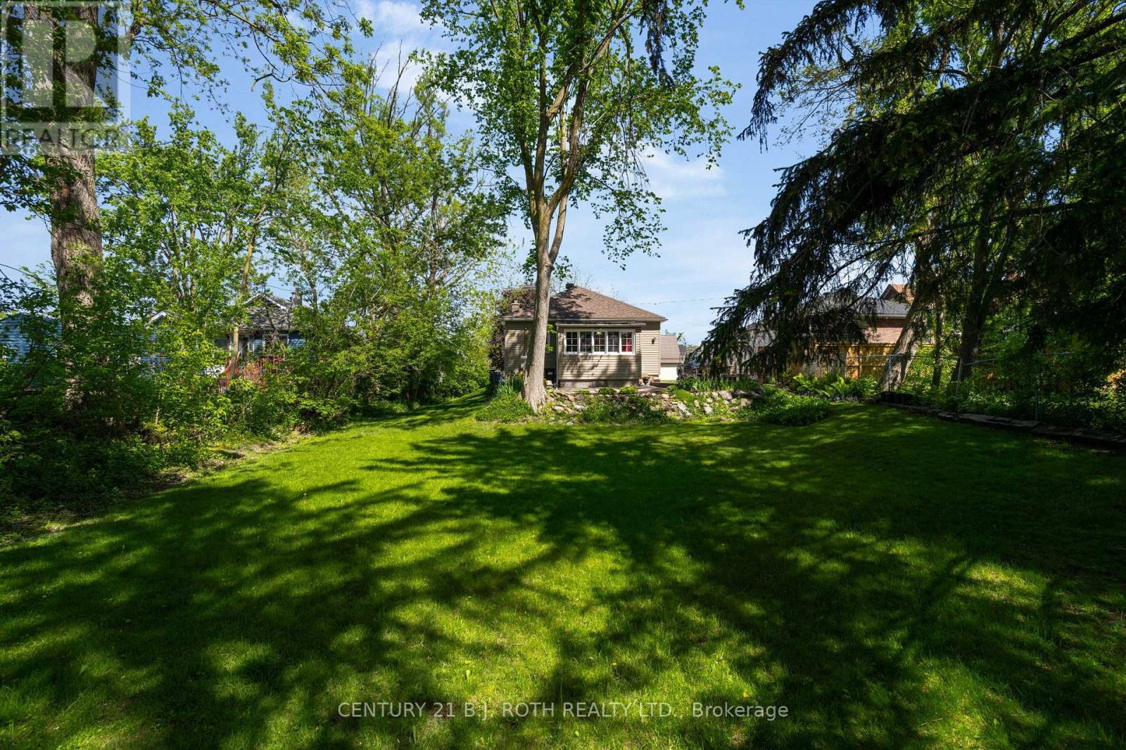 51 Henry Street, Barrie, ON