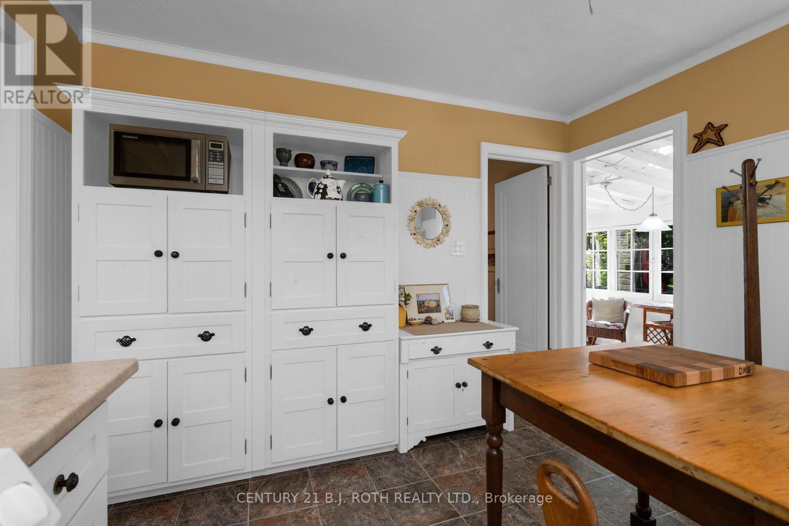 51 Henry Street, Barrie, ON