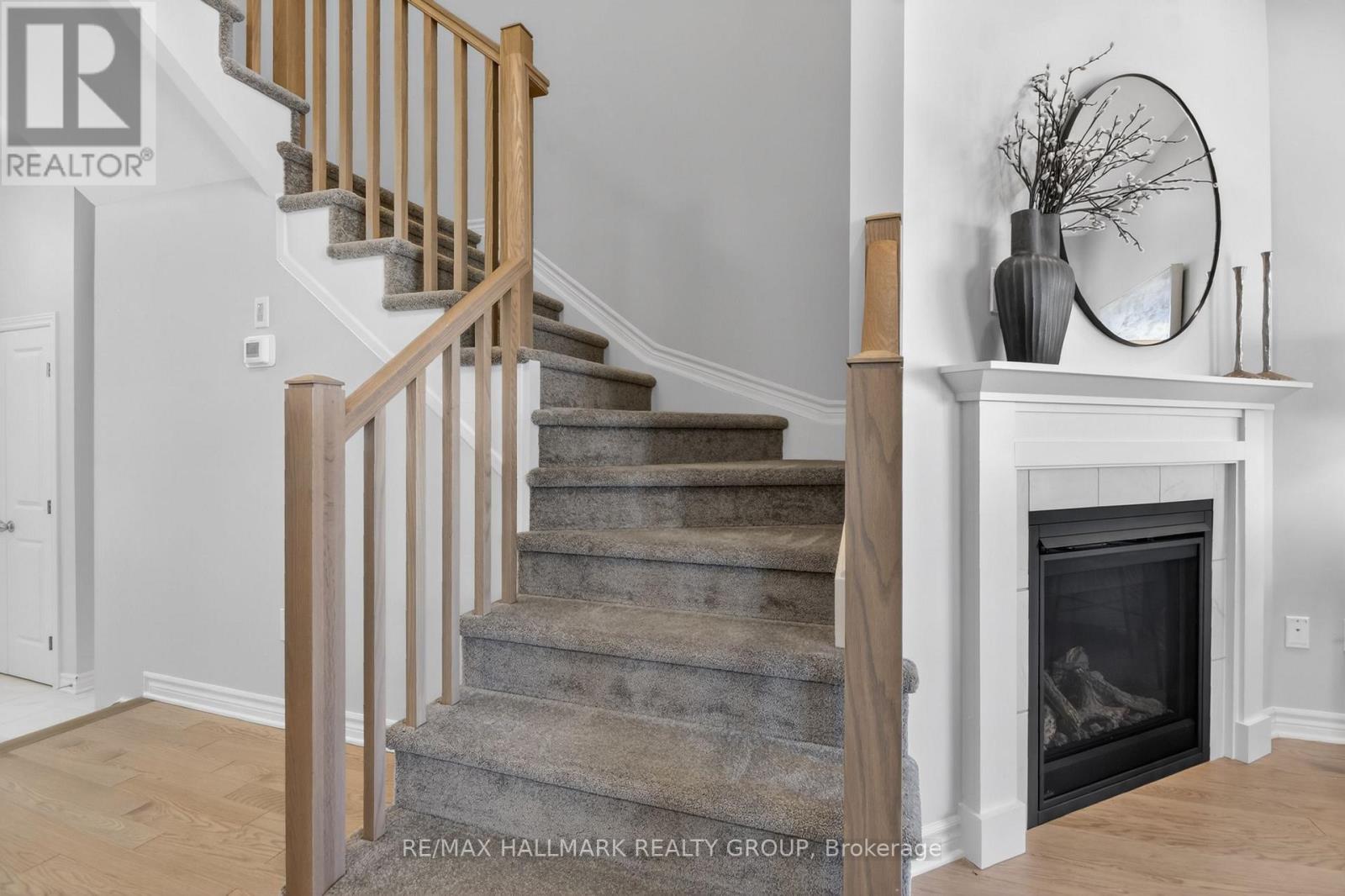 737 Maverick Crescent, Ottawa, ON